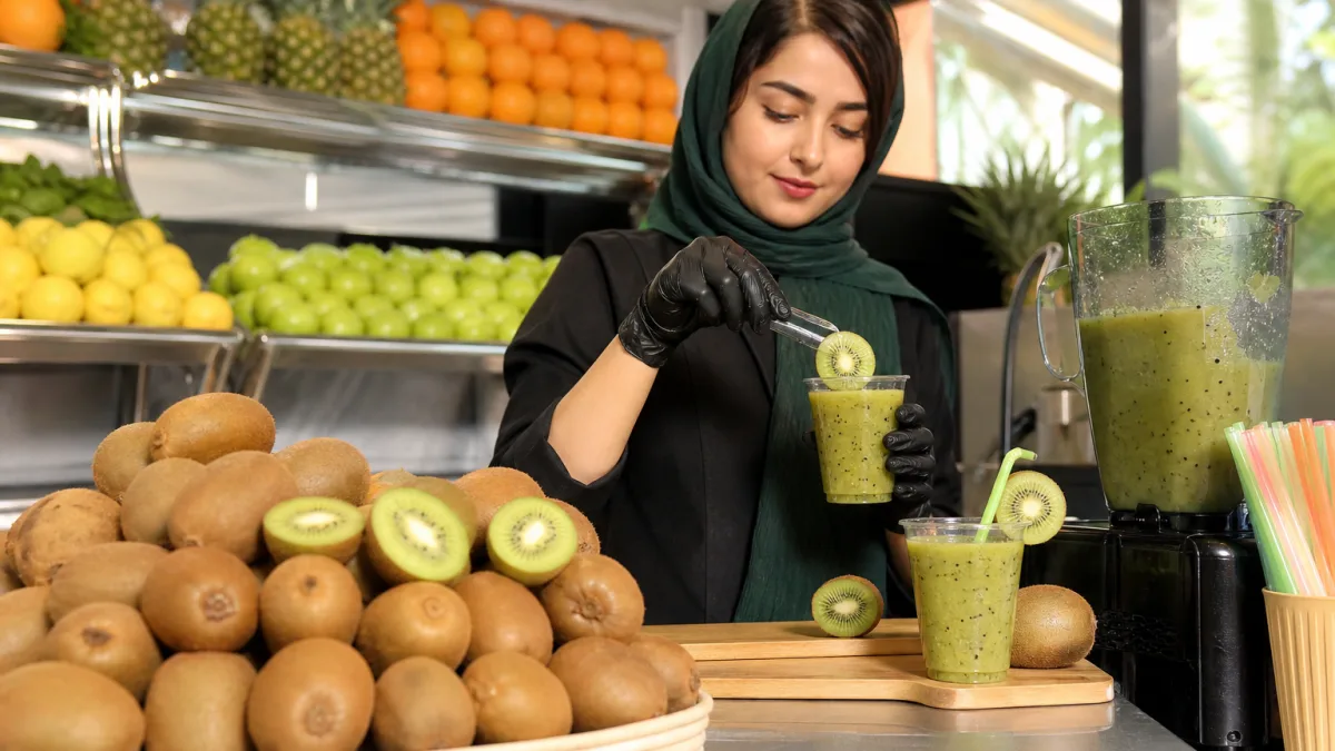 قیمت کیوی تالش یا بازار؟